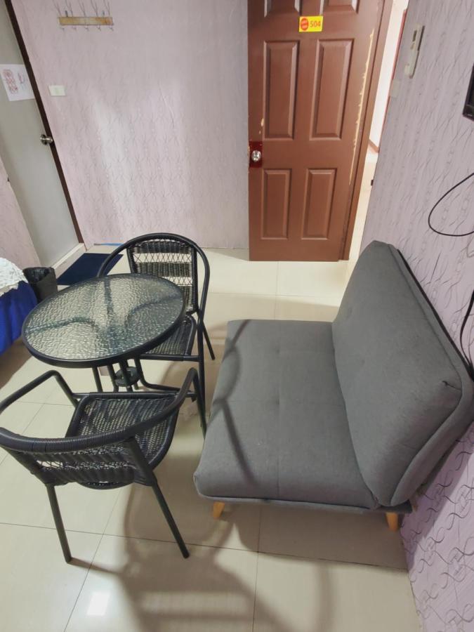 曼谷 乌诺宾馆酒店 外观 照片